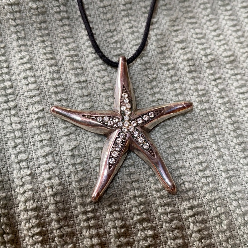 Starfish pendant